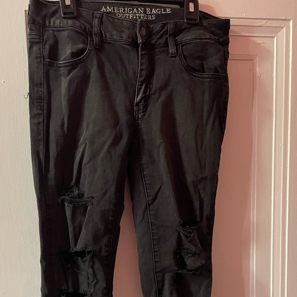 Black Distressed Jeans